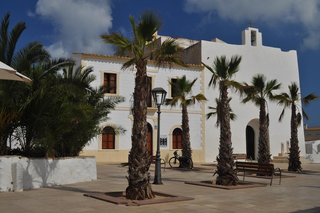 Viviendas Turisticas S'Estanyol La Savina  Extérieur photo